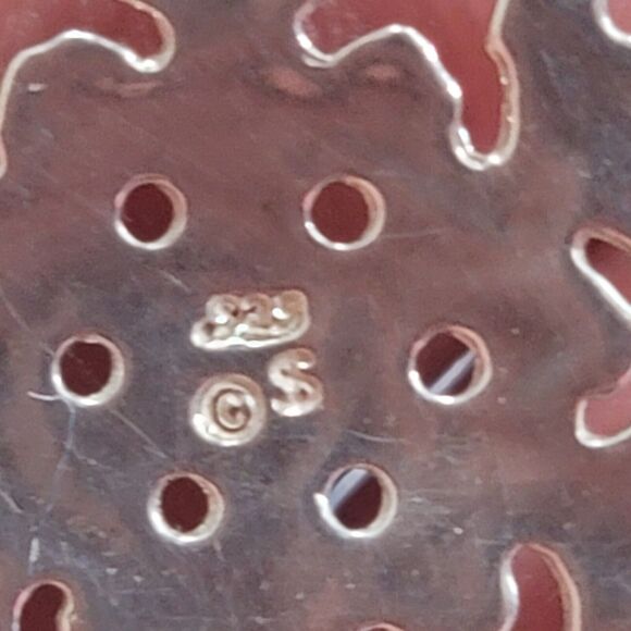 Shube Manufacturing 925 Sterling Silver Snowflake Pendant Necklace - Picture 11 of 11